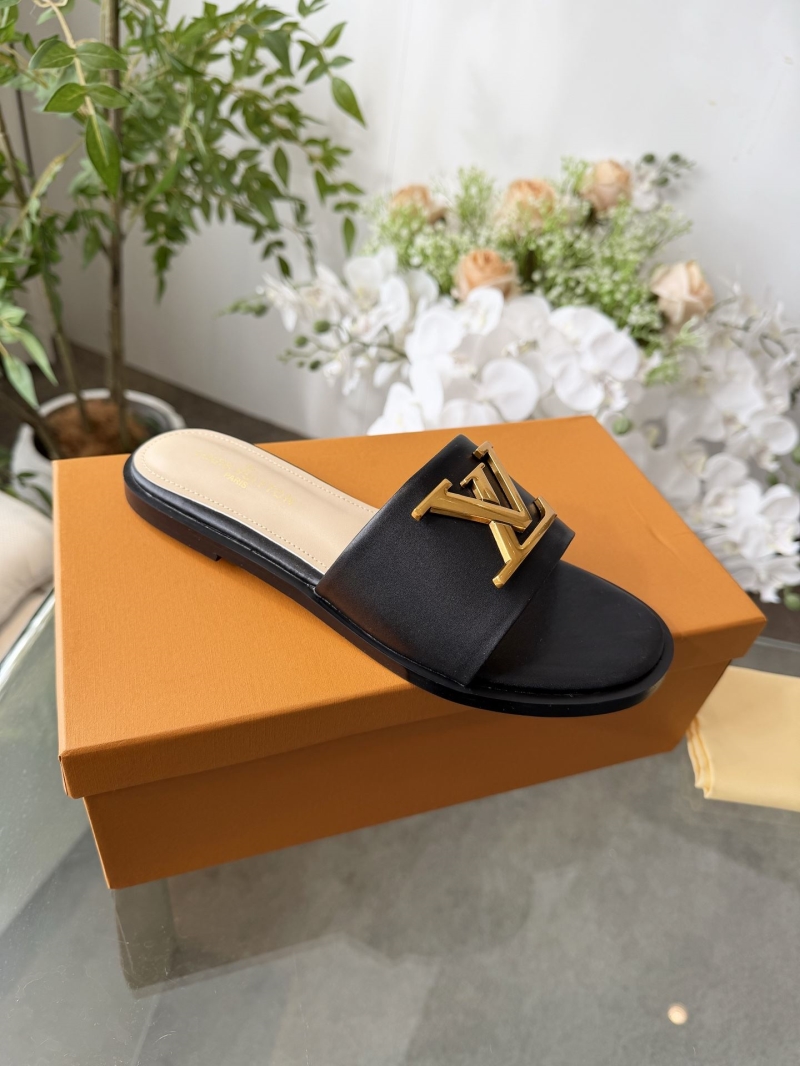 l0vis Vvtt0n slippers